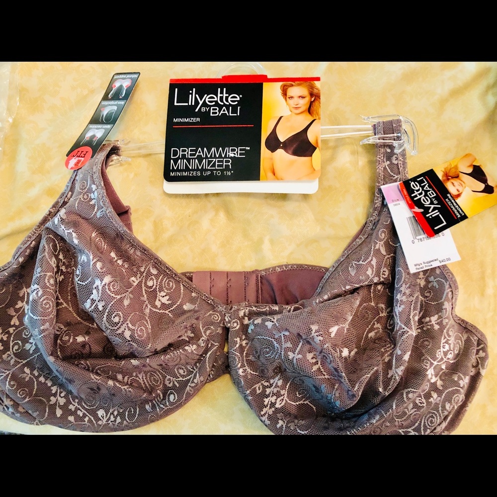 Bras! - Picture 4 of 8